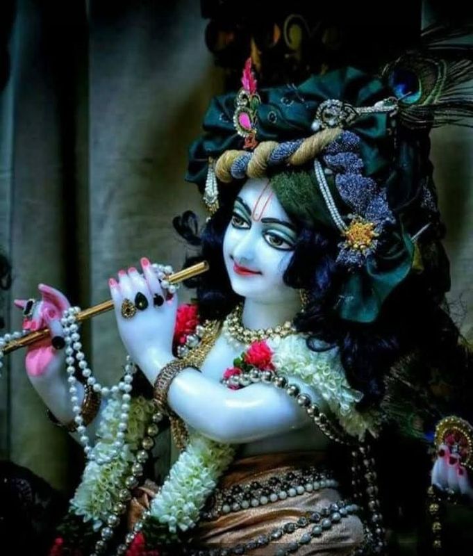 hari siri charaNaviralu mikka (Uga)