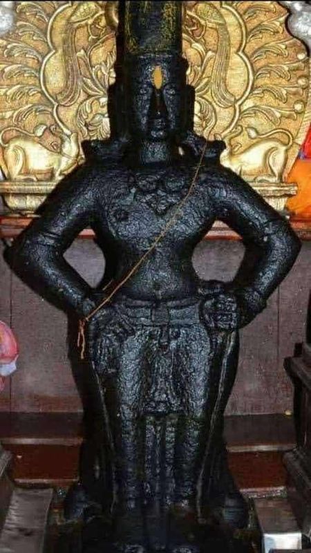 kaTiyalli karaviTTanu pandharirAya